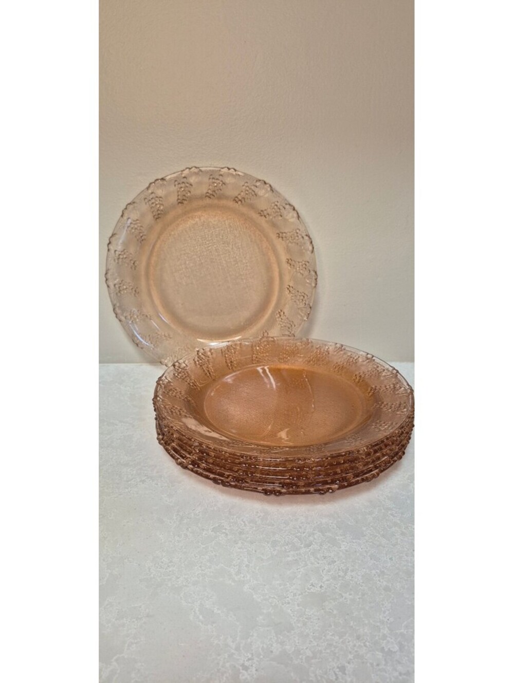 KIG Indonesia Pink Glass Dinner Plates Set of 6 Grape Pattern